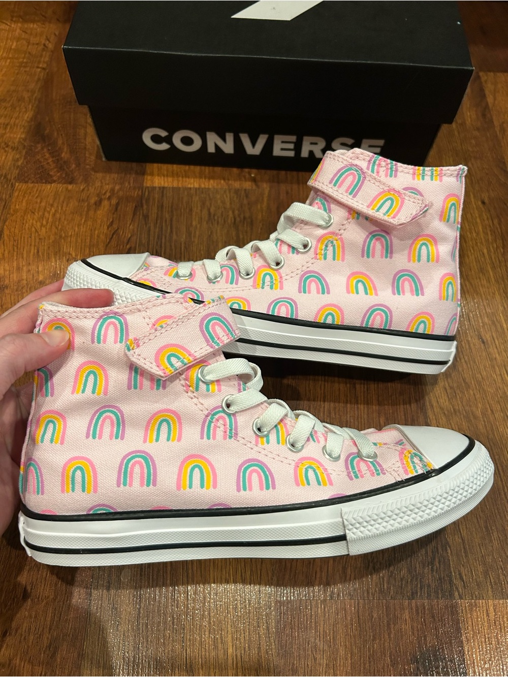 NEW Chuck Taylor All Star Easy-On Rainbows Pink Kids Size 3 Sneakers Shoes - Picture 7 of 8
